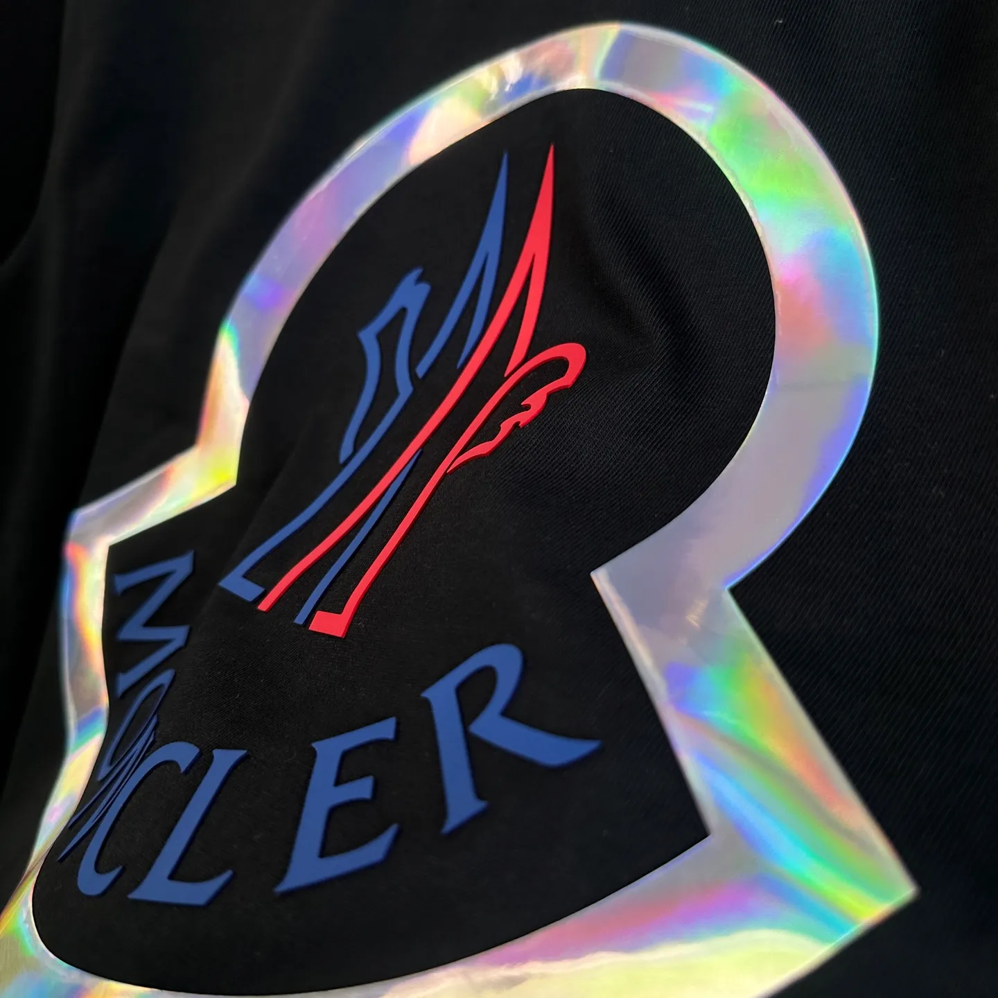 《 》MONCLER~ T ， 32 300 ， ， ， ， ！ ， ， ， ， ， ！ Size：S~M~L~XL~2XL